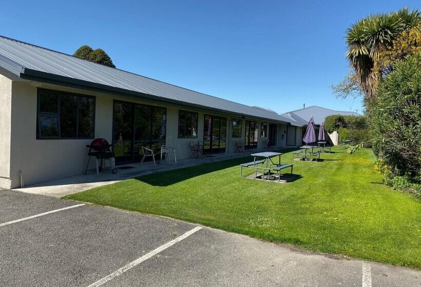 هتل Grove Park Motor Lodge