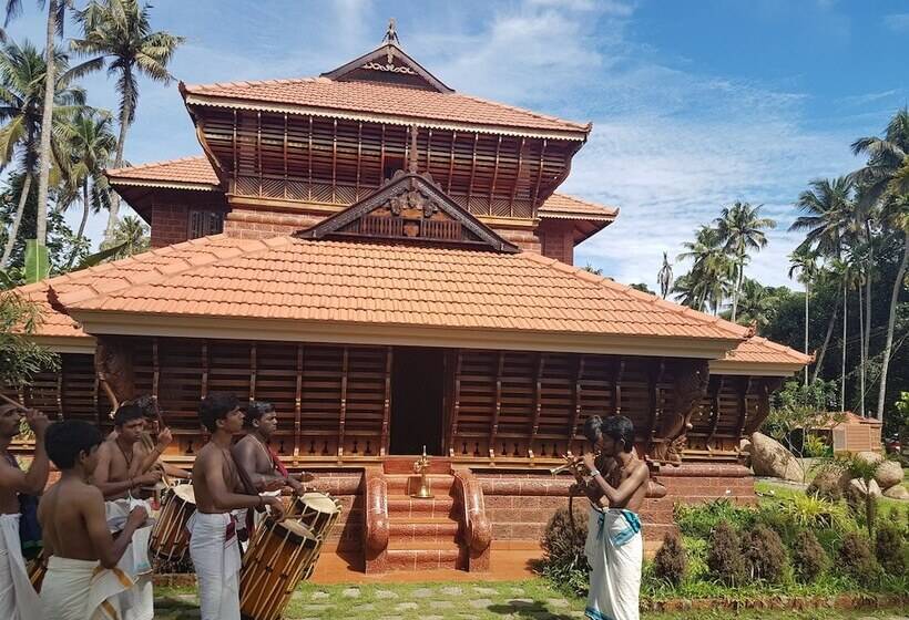 فندق Neelambari Ecotourism