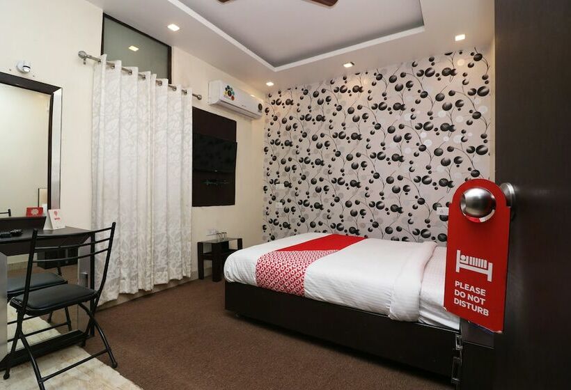 هتل O'live Inn By Oyo Rooms