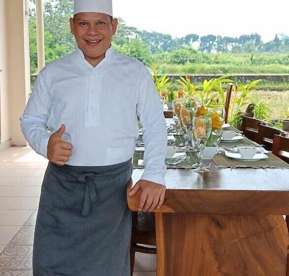 پانسیون Alamanda Family Villas & Pool