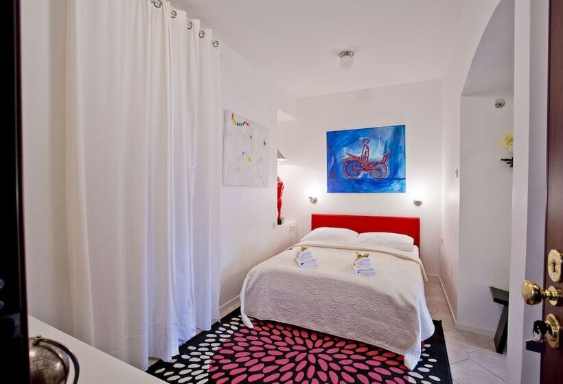 פנסיון Rooms Zagreb 17