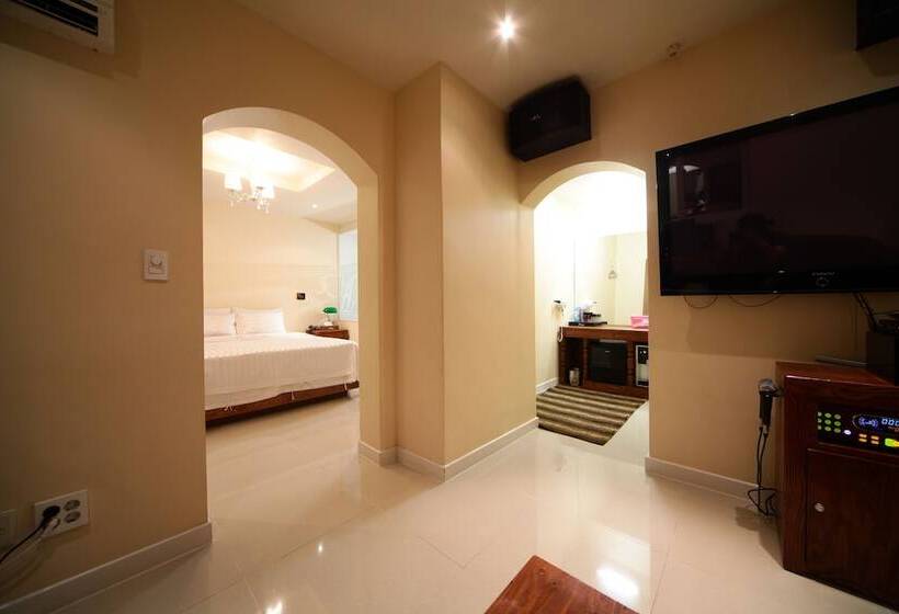 A Hotel Iksan