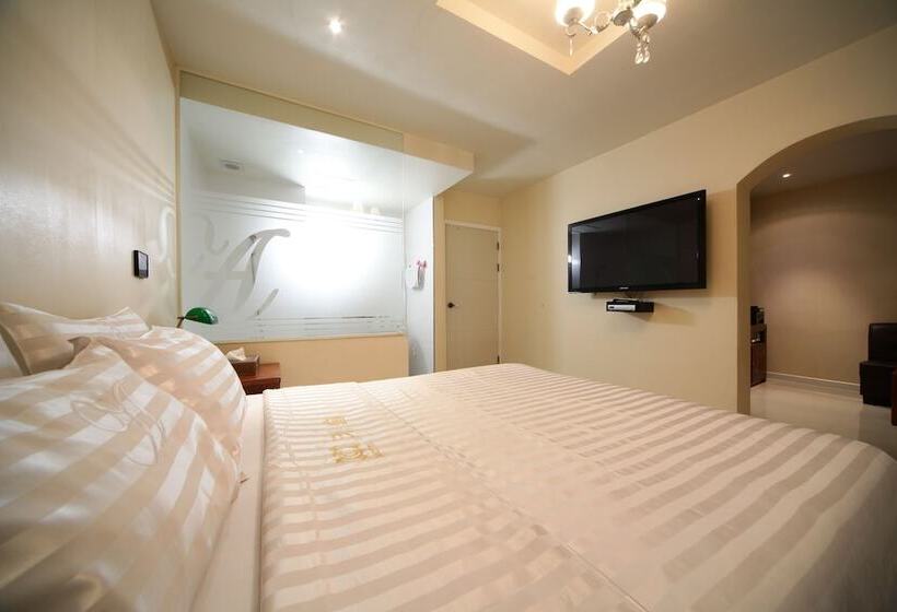 A Hotel Iksan