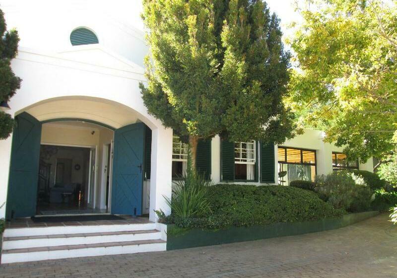 Eikendal Lodge