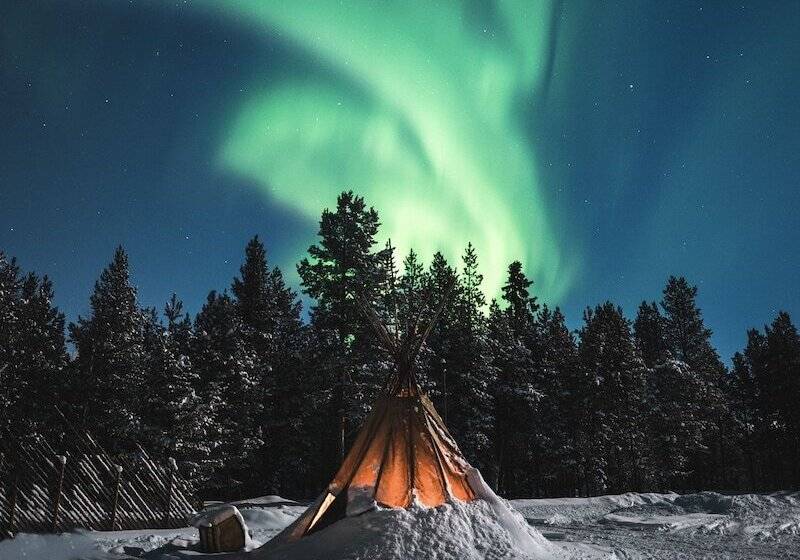 هتل Aurora Village Ivalo