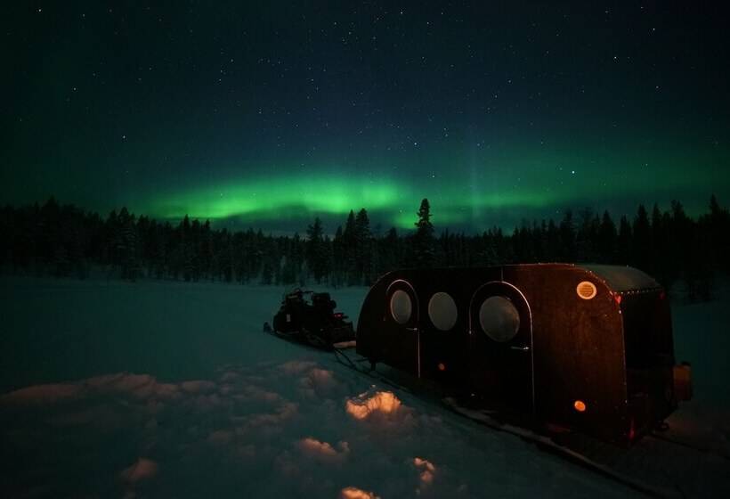 هتل Aurora Village Ivalo