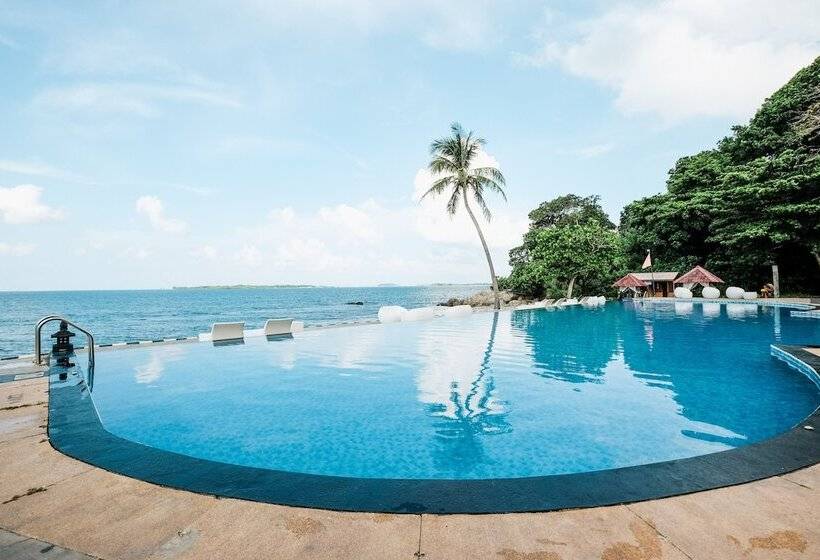 هتل Bintan Pearl Beach Resort