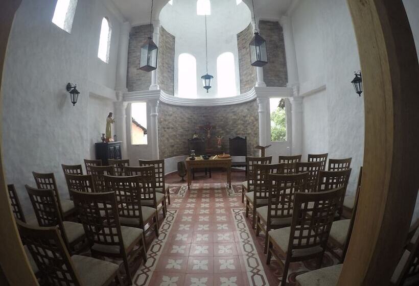 هتل Monasterio San Agustín