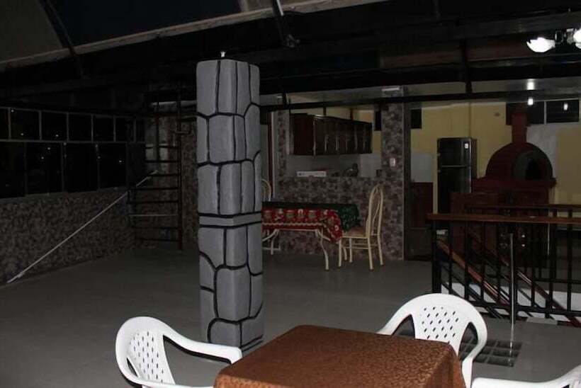 هتل Posada De Percybal Mirador
