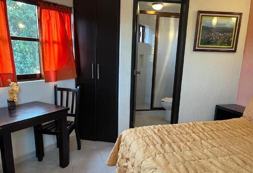 فندق Posada Real