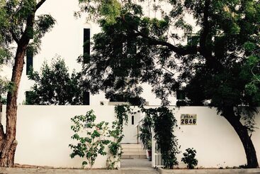 پانسیون Behlys Villa