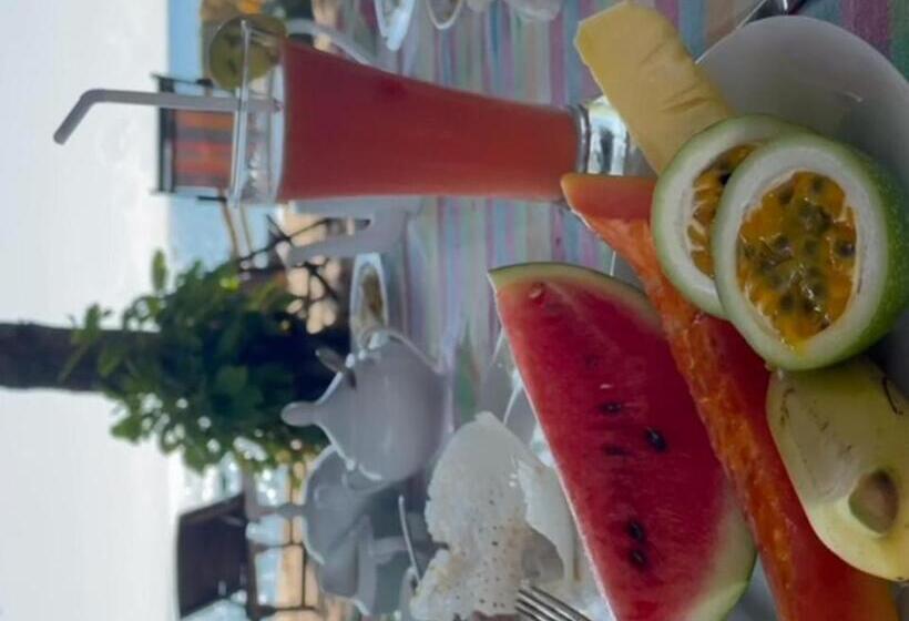 ペンション Sunray Beach House