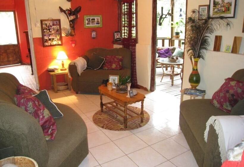 Rafjam Bed & Breakfast