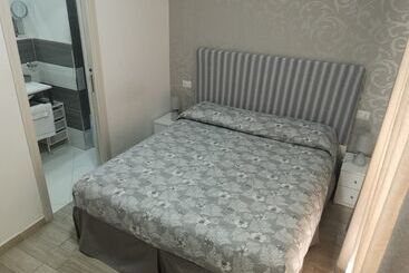 تختخواب و صبحانه Napoli Relais
