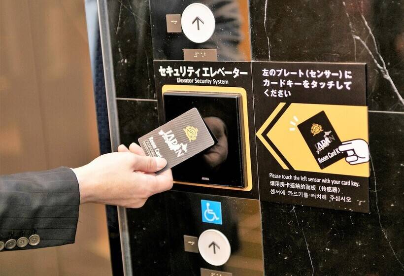 Apa Hotel Namba Eki Higashi