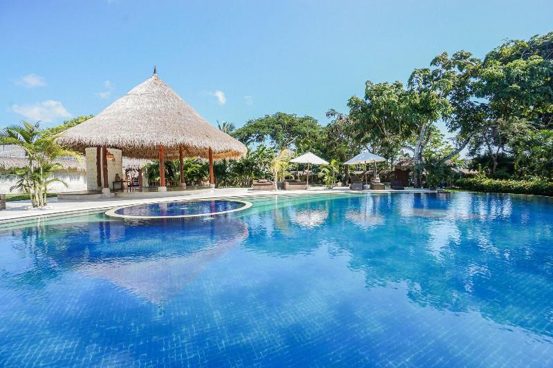 هتل La Joya Balangan Resort
