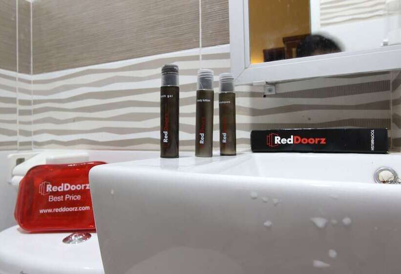 هتل Reddoorz @ Candi Sambisari