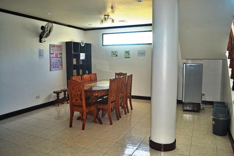 Mayon Backpackers Hostel