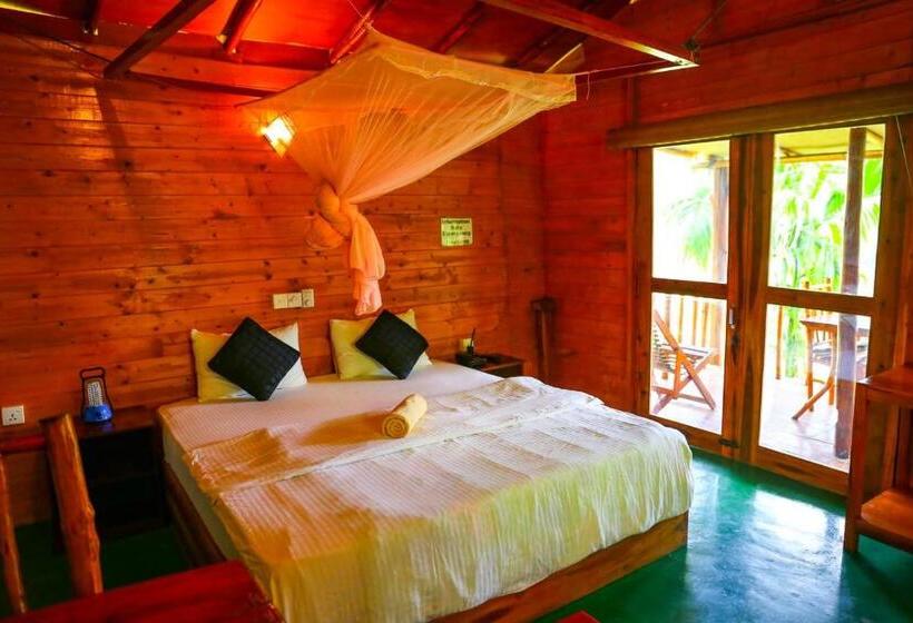 پانسیون Ella Bamboo Cabana