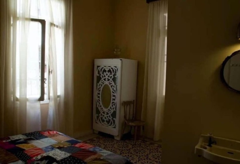 پانسیون Hayete Guesthouse