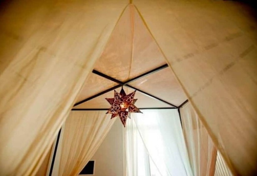 پانسیون Hayete Guesthouse