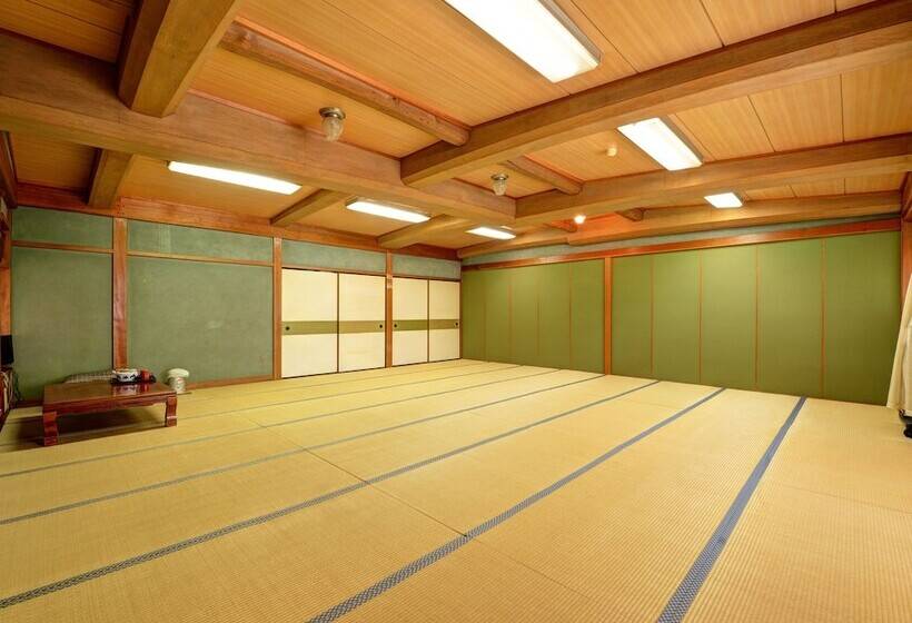 Ryokan Sakamotoya