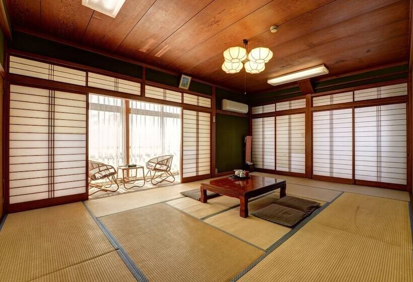 Sakamotoya Ryokan