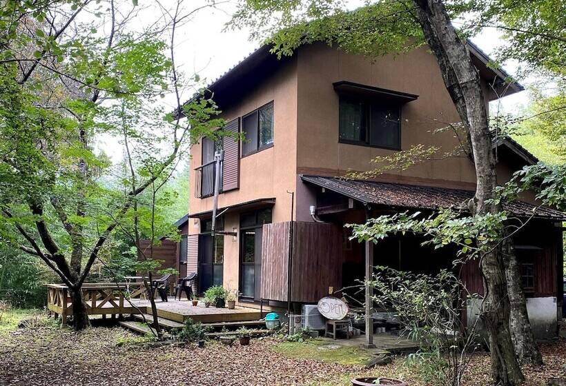 Yufuin Tsukahara Kogen Cottage Donguri