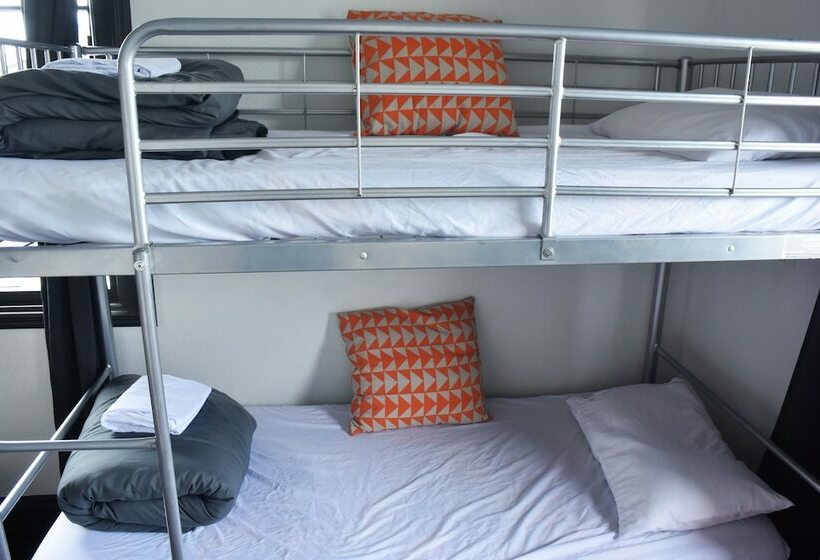 Bobs Hostel