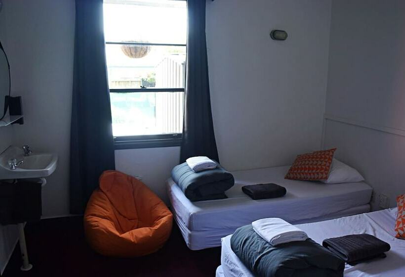 Bobs Hostel
