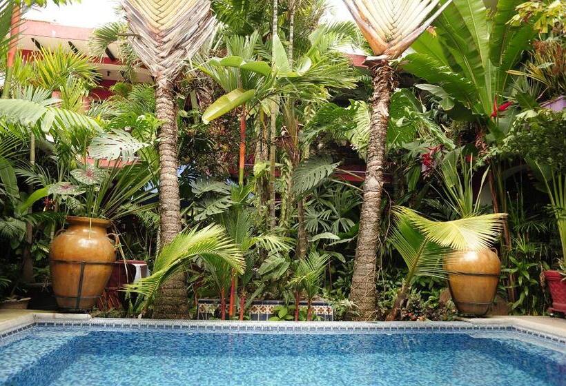 هتل Boutique Casona Maya Mexicana