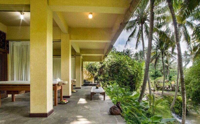 هتل The Bali Purnati Center For The Arts