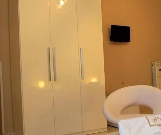 B&b Tra Monti E Mare