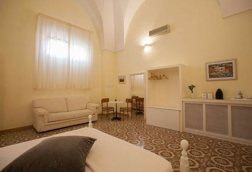 مبيت وإفطار Suite Nina 2