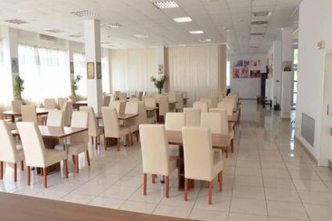 هتل Adria Sport