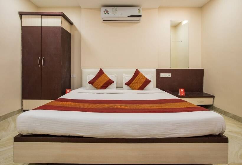 בית מלון כפרי Raj Palace