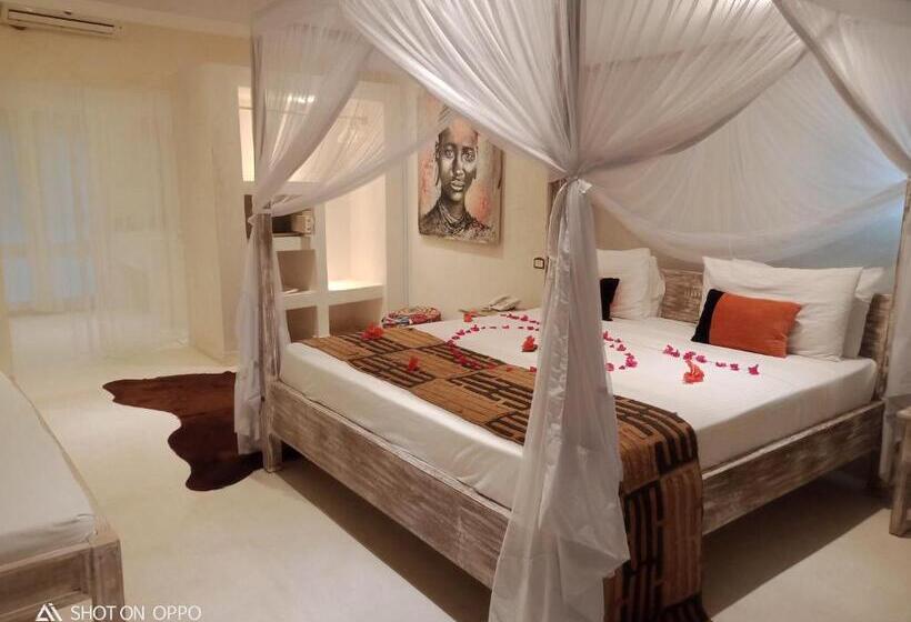 هتل The Villa Luxury Suites