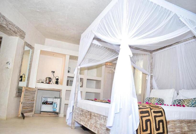 هتل The Villa Luxury Suites
