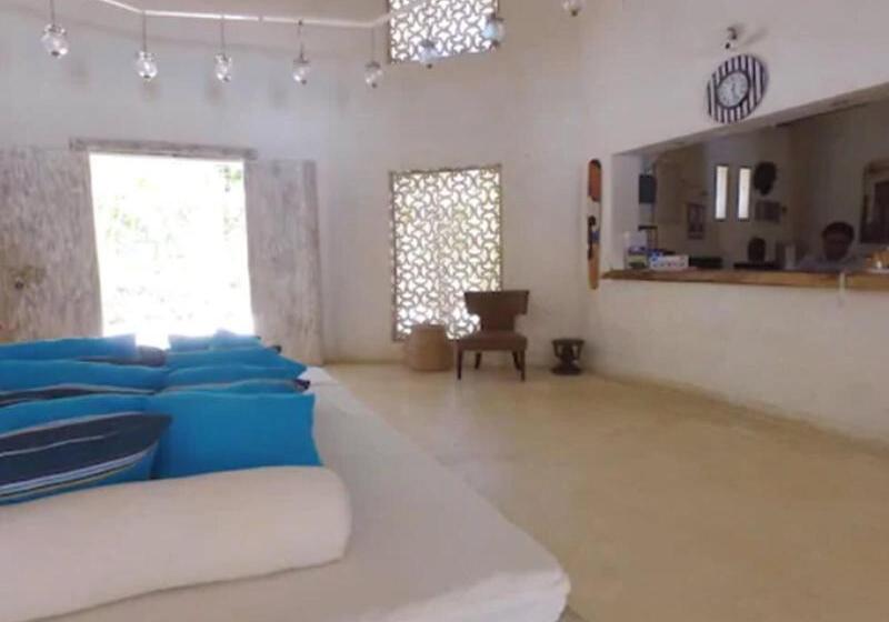 هتل The Villa Luxury Suites
