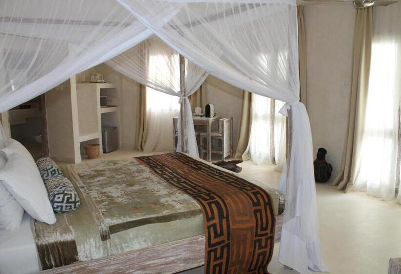 هتل The Villa Luxury Suites