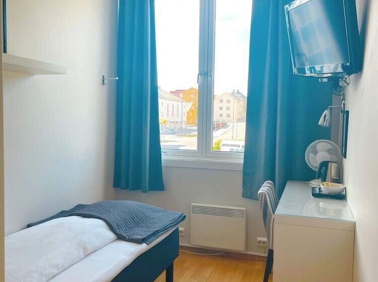 پانسیون Gjestehuset Kristiansund
