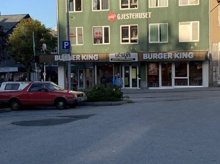پانسیون Gjestehuset Kristiansund