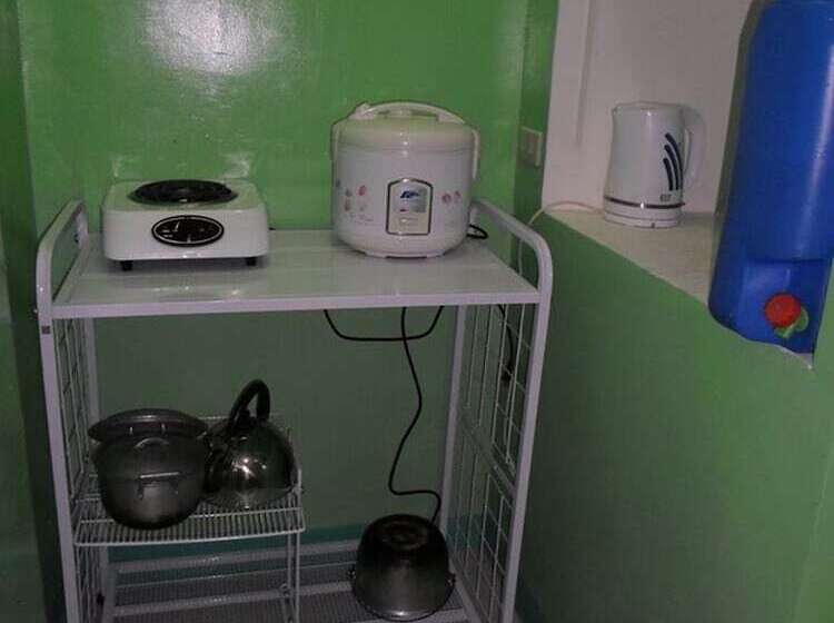 Pensió Lucky Darayonan Homes