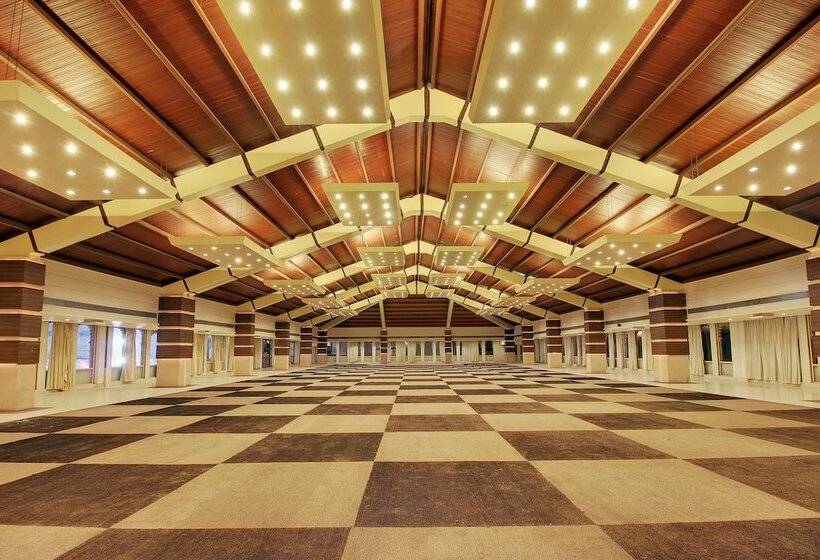 Holiday Resort & Spa A Unit Of S Poddar Group