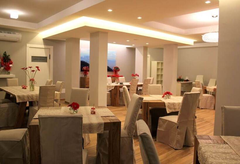 فندق فئة نجمة واحدة Summa Resort