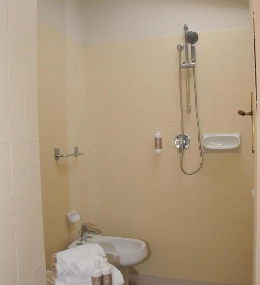 Отель Albergo Roma