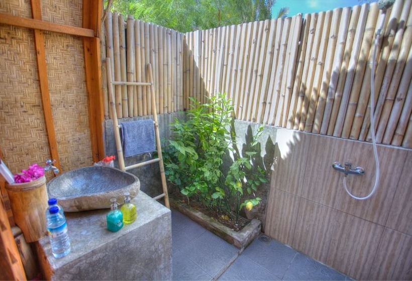 هتل Damai Bungalows