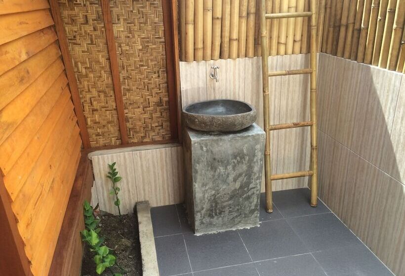 هتل Damai Bungalows