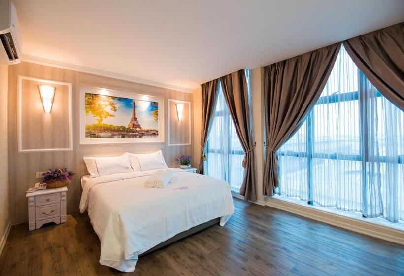 هتل Lavender Inn Usj