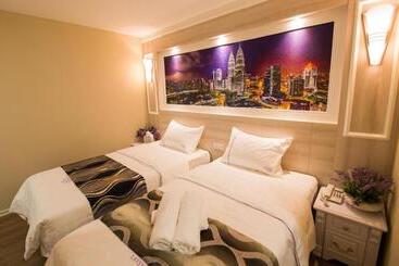 هتل Lavender Inn Usj